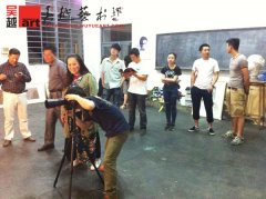 吴越画社教师拍摄个人形象照