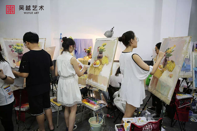美术集训哪家好？看杭州画室一枝独秀！