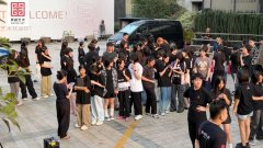 定格青春|吴越画室2026届集体照拍摄花絮大放送,期待正片出炉!