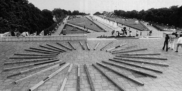 小清水渐 《从表面到表面》 1972年