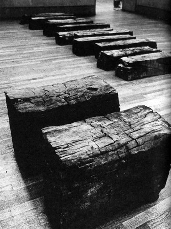 成田克彦 《碳》 1970年