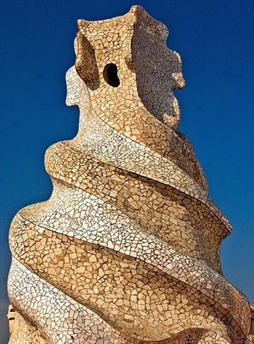 Casa Milà by antonio gaudi in Barcelona