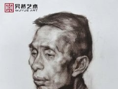 教师素描头像作品男中年