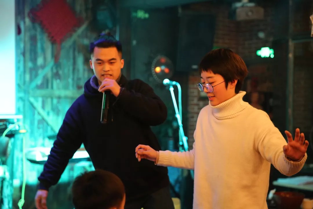 老师唱歌2