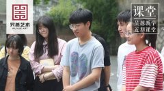 @吴越学子，你们认真画画的样子最美！